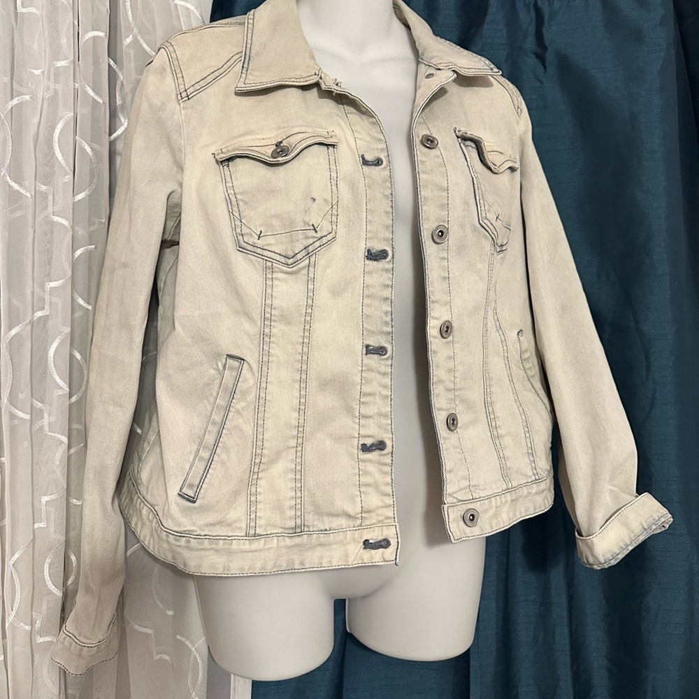 Chico's white wash denim Jean Jacket